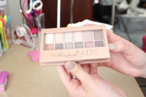 the blushed nudes palette from maybelline