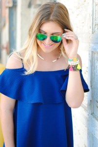 bright colored details and gorgeous jewelry
