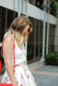 balayage hair and light summer outfit | Audrey Madison Stowe Blog