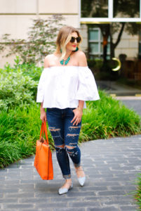 white Romwe top with blue accessories | Audrey Madison Stowe Blog