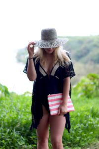 beach outfit | AMS Blog