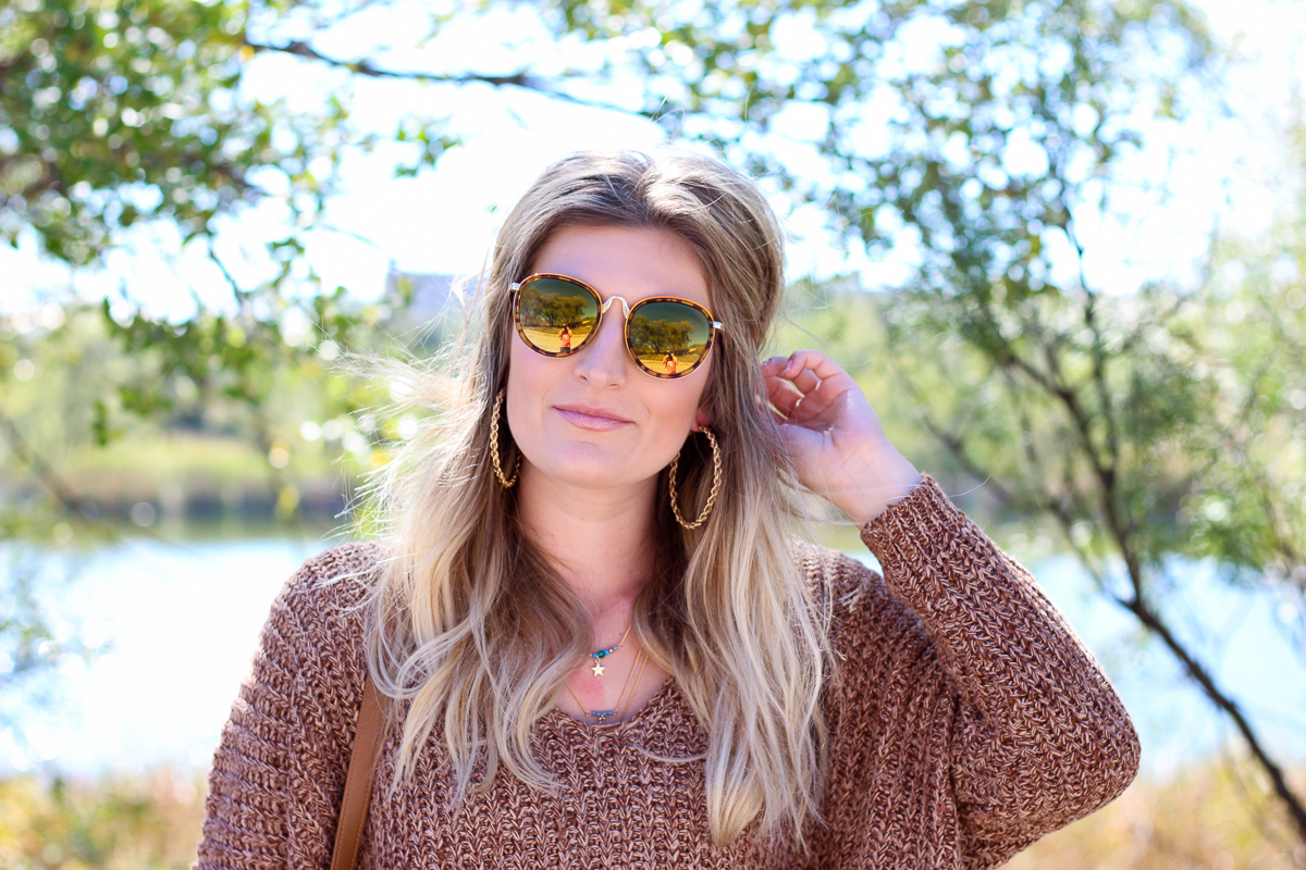 The perfect Fall Brown Chunky Sweater | AMS Blog