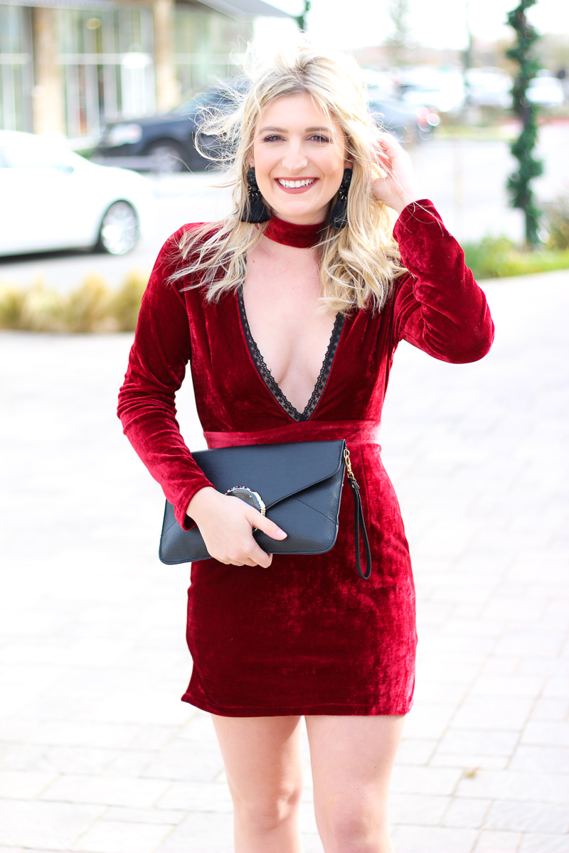 Plunging Holiday Party Dress | AMS Blog