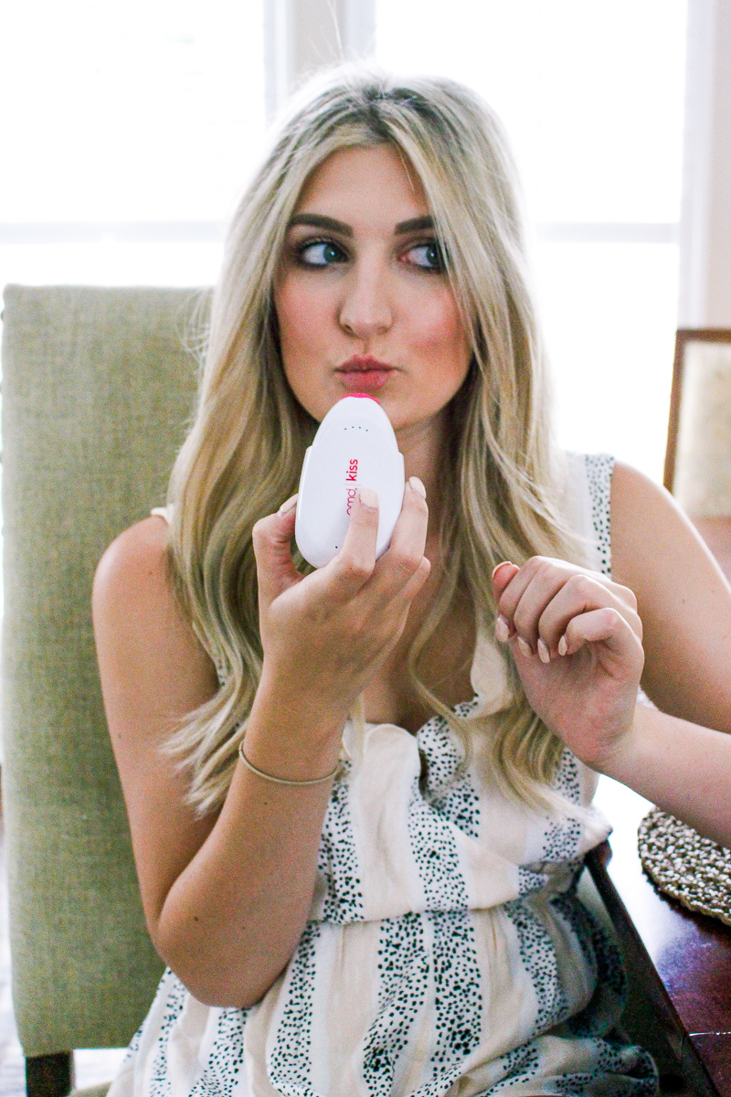 PMD Kiss Review / Get Fuller Lips / Audrey Madison Stowe a fashion and lifestyle blog