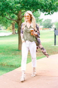 Easy Duster Kimono | Audrey Madison Stowe a fashion and lifestyle blogger