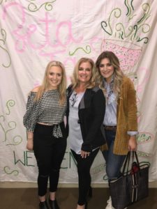 moms weekend Audrey Madison Stowe a fashion and lifestyle blogger