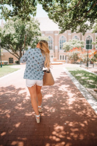 The Blouse That Works With Everyday | Audrey Madison Stowe a fashion and lifestyle blogger