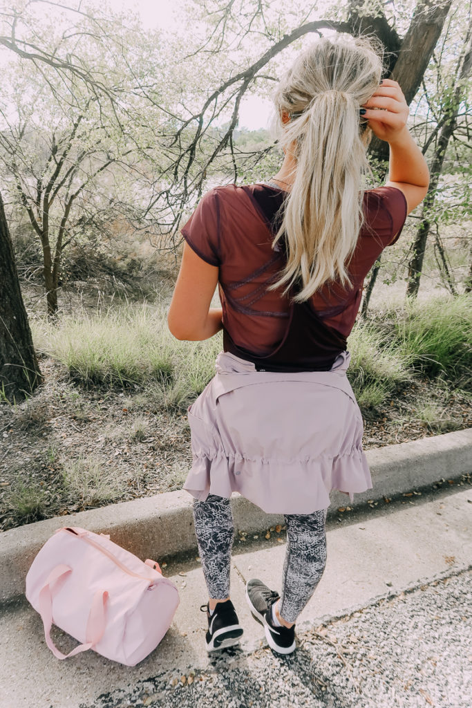 Lululemon | Workout Wear | Winter Workout | Cute Workout Wear For Cool Weather With Lululemon featured by top Texas fashion blog Audrey Madison Stowe