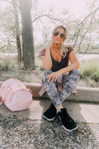 Cute Workout Wear For Cool Weather With Lululemon | Workout Wear | Winter Workout | Audrey MAdison Stowe a fashion and lifestyle blogger