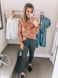 Spring Sale at LOFT! | Cute Workwear | Try-on Haul | Audrey Madison Stowe a fashion and lifestyle blogger
