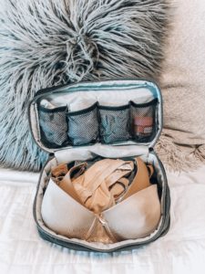 Packing Cube for bras and panties | How I Pack When Traveling | Audrey Madison Stowe a fashion and lifestyle blogger