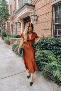 Wedding guest dress | What To Wear To A Fall Wedding | Audrey Madison Stowe a fashion and lifestyle blogger