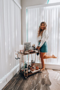 How To Style A Fall Bar Cart | Audrey Madison Stowe a fashion and lifestyle blogger