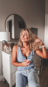 How To Refresh You Hair On The Go | Audrey Madison Stowe a fashion and lifestyle blogger
