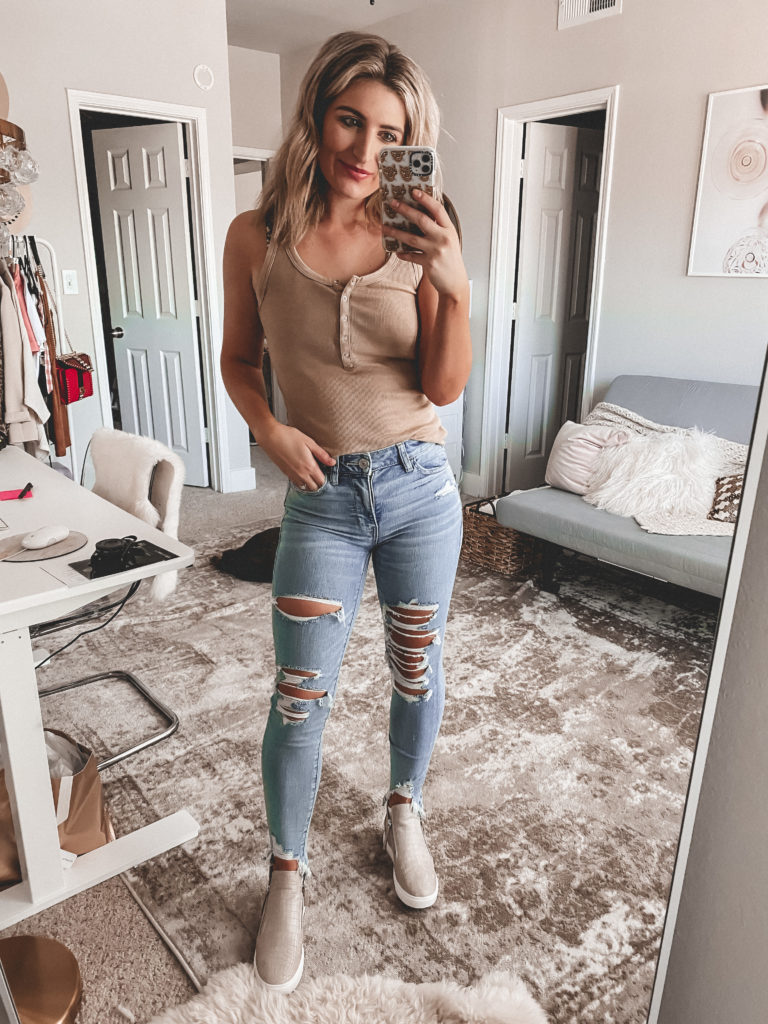 Casual Aerie Try-On | Spring | Audrey Madison Stowe a fashion and lifestyle blogger
