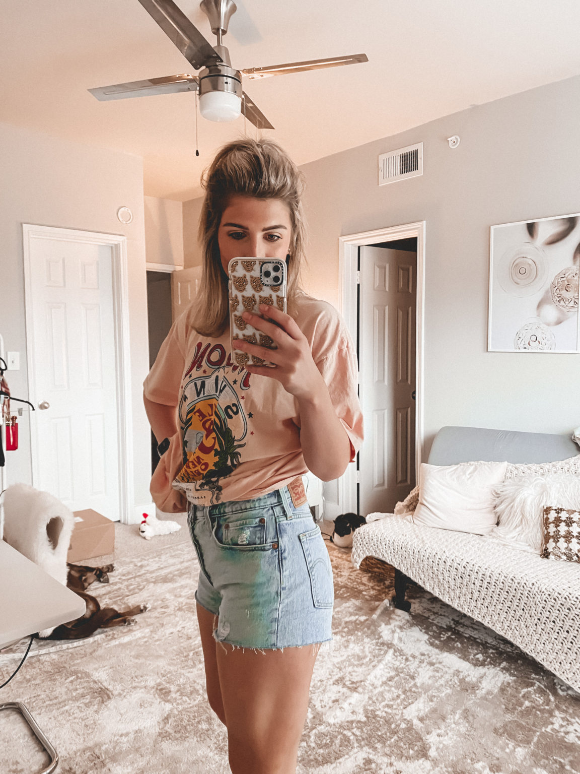 Top 4 Pairs of Denim Shorts I'm Currently Loving - Audrey Madison Stowe